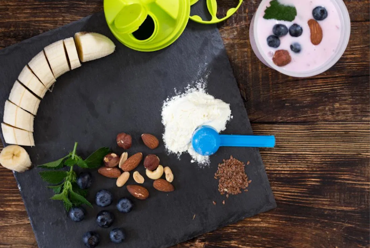Kompleks Protein Tozunu Kimler, Ne Zaman ve Ne Kadar Kullanmalı